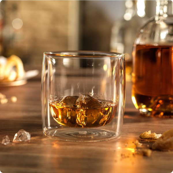 jogo com 2 copos de vidro de parede dupla para whisky 266ml sorrento 2