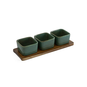 un0031 petisqueira em madeira com 3 bowls em ceramica verde btc delado