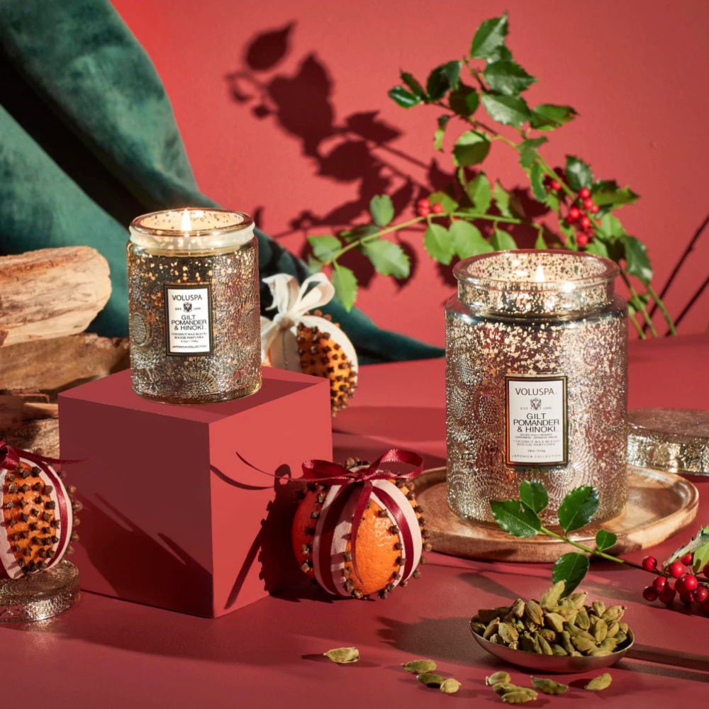 mini vela pote vidro 50h relevo gilt pomander e hinoki 73516