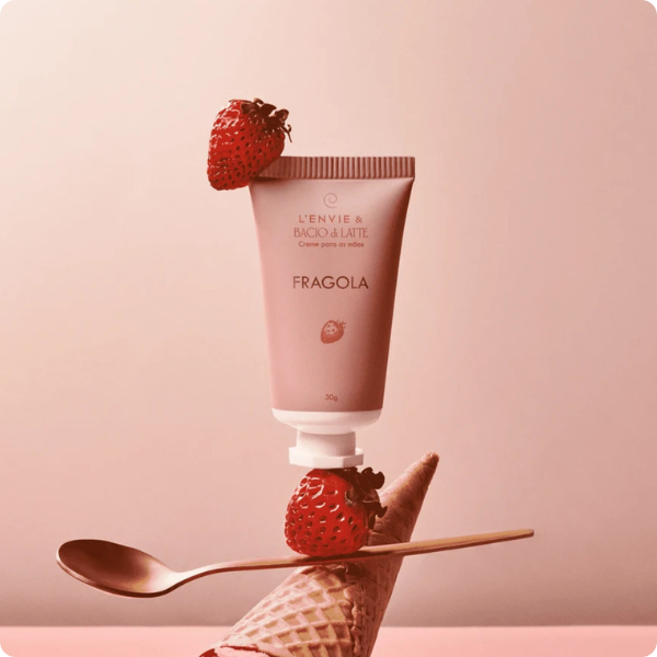 62608130b creme para as maos fragola 30g bacio di latte lenvie ambiental 1