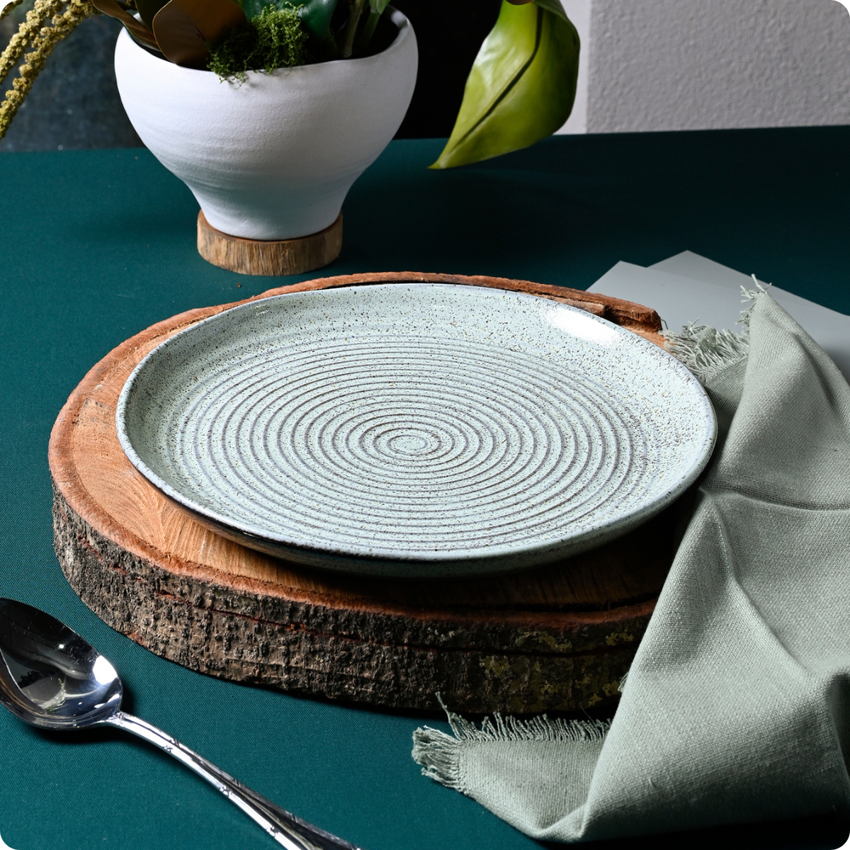 111614108801 travessa redonda media organico stoneware pistache 31cm porto brasil ambiental